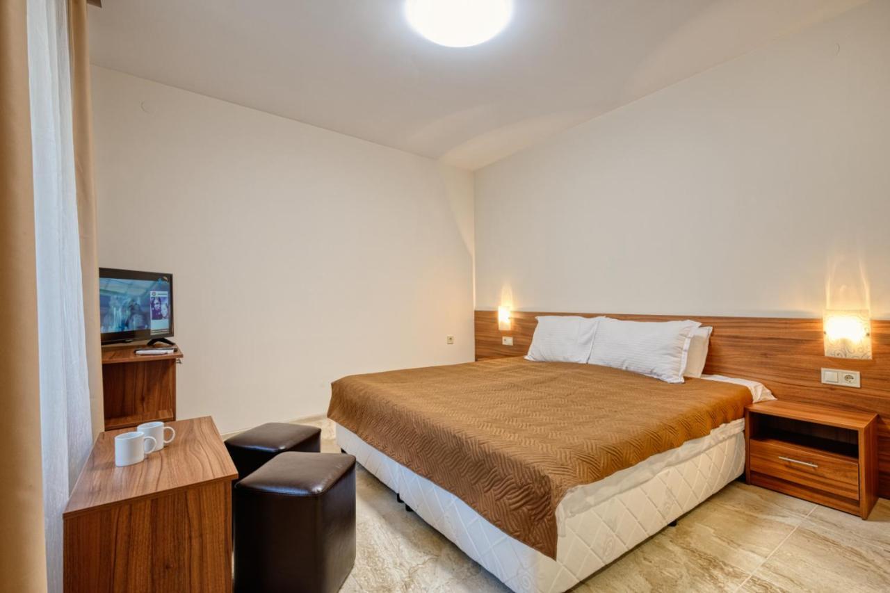Къща За Гости Relax Hisarya Dış mekan fotoğraf